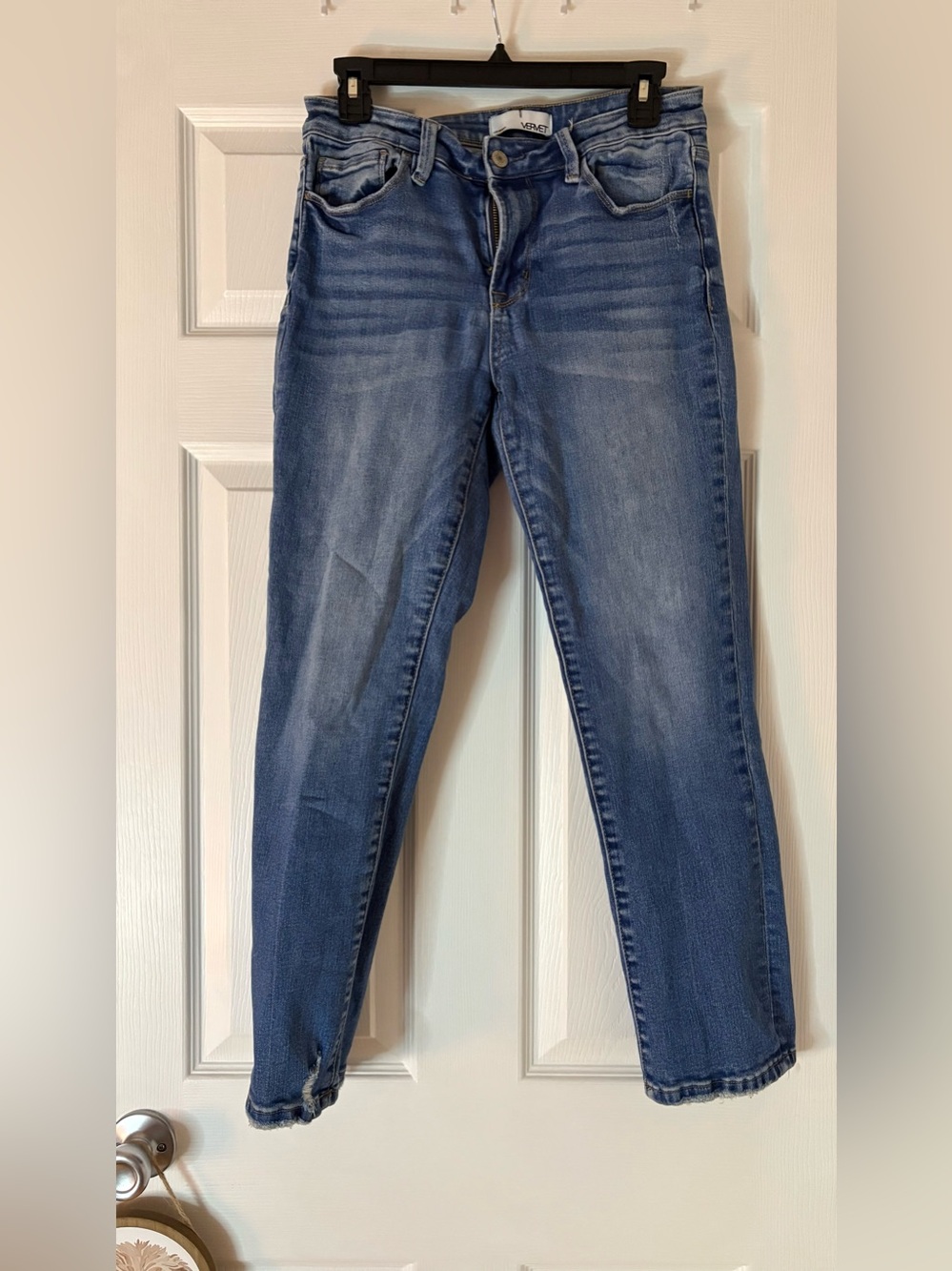 Women’s Skinny Jeans in Faded Blue